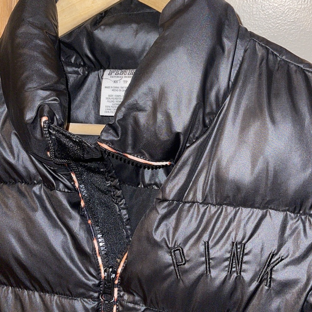 PINK Victorias Secret Insulated Puffer Vest - Picture 1 of 3